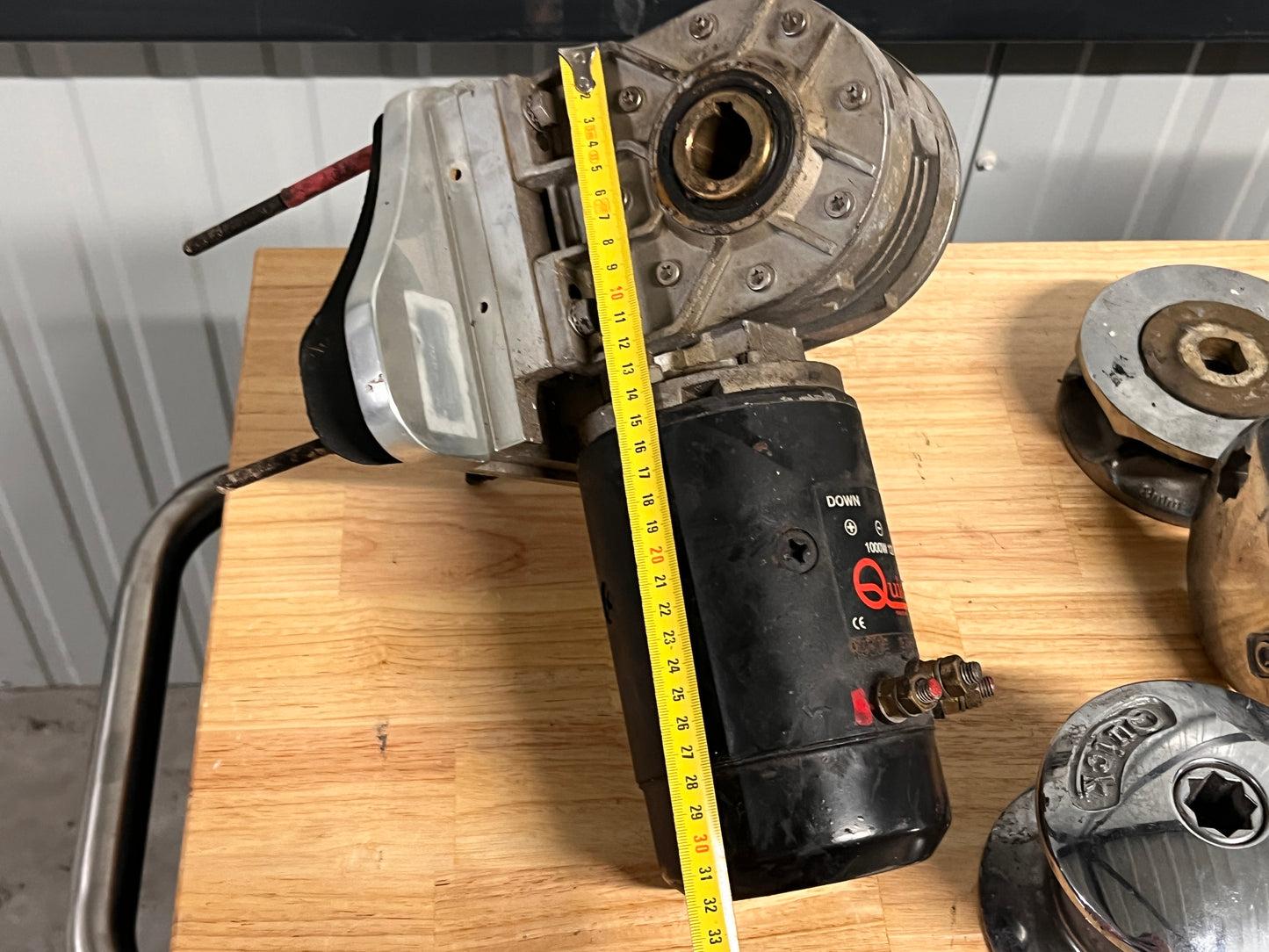 Quick 1000W 12V ankerlier 5/16