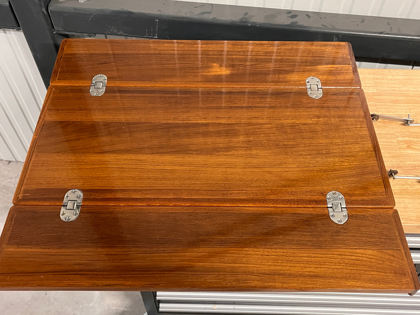Teak kuiptafel / tafelblad 80 x 70 cm + inklappoot