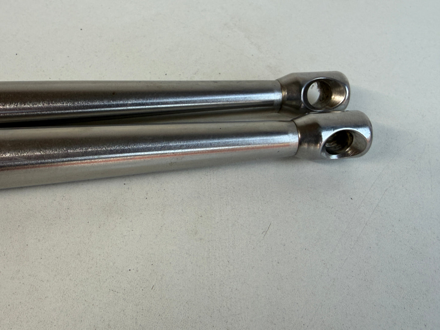 2 x RVS scepter 46 cm
