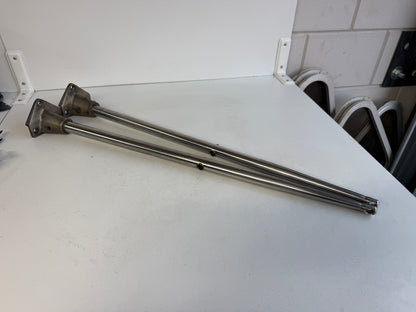 2 x RVS scepter 70 cm met scepterpot
