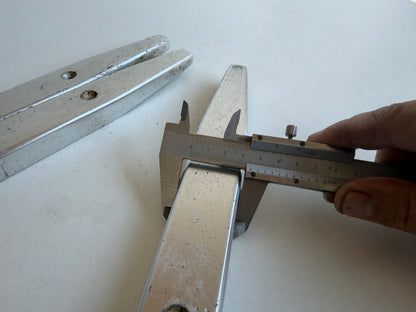 Aluminium kikker 31 cm