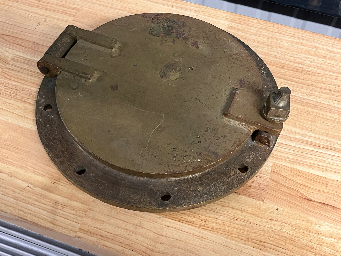 Bronzen patrijspoort 37 cm / 20 KG