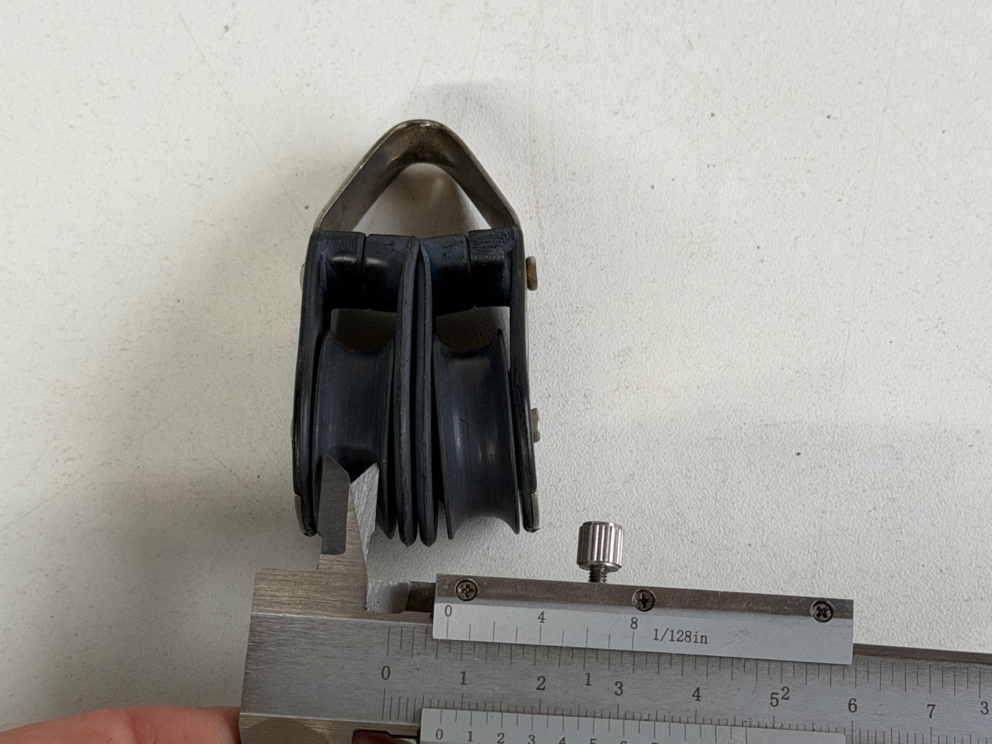 Y 2 schijfs blok 29 mm tot 8 mm lijn, gelagerd