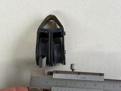 Y 2 schijfs blok 29 mm tot 8 mm lijn, gelagerd