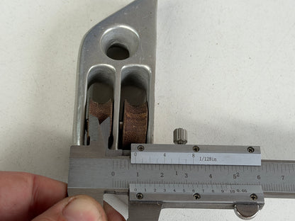 Liggend keerblok met 2 schijven en oog 27 mm tot 9 mm lijn