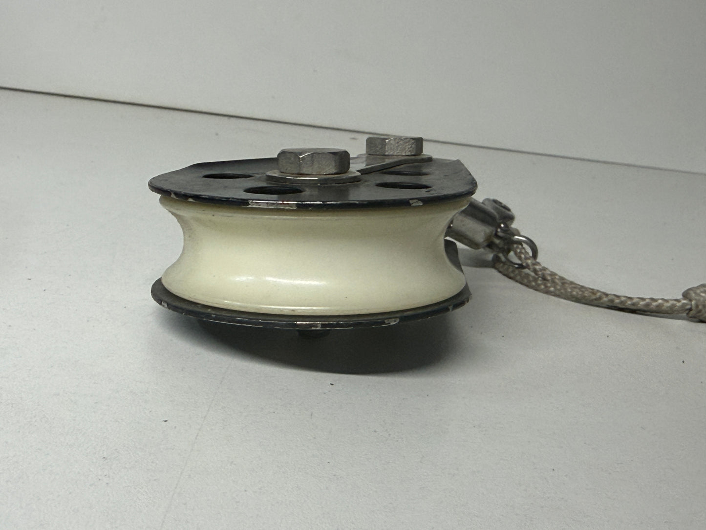Ronstan RF891 1 schijfs blok met snapsluiting 75 mm tot 15 mm lijn