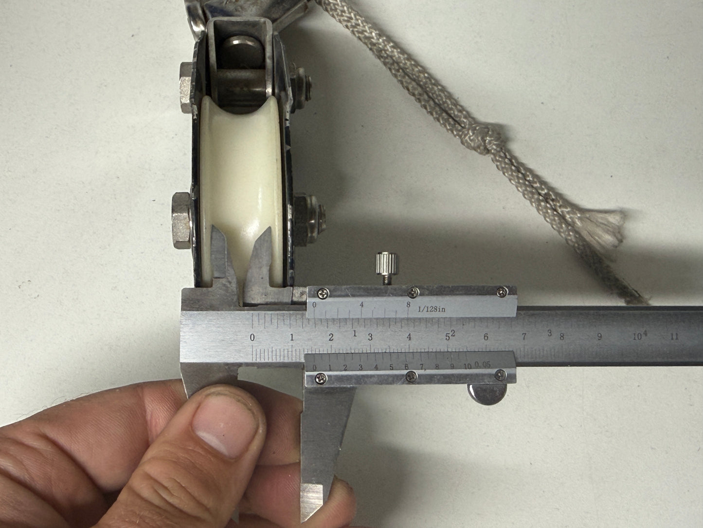 Ronstan RF891 1 schijfs blok met snapsluiting 75 mm tot 15 mm lijn