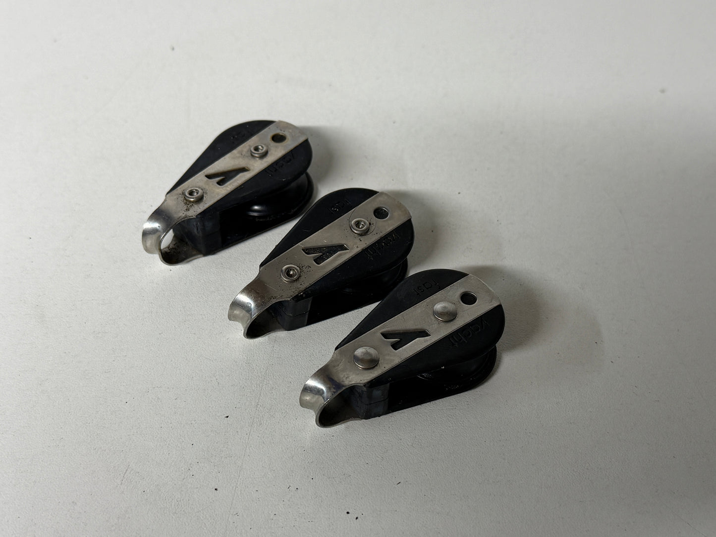 Y 1 schijfs blok 27 mm tot 8 mm lijn gelagerd met beugel
