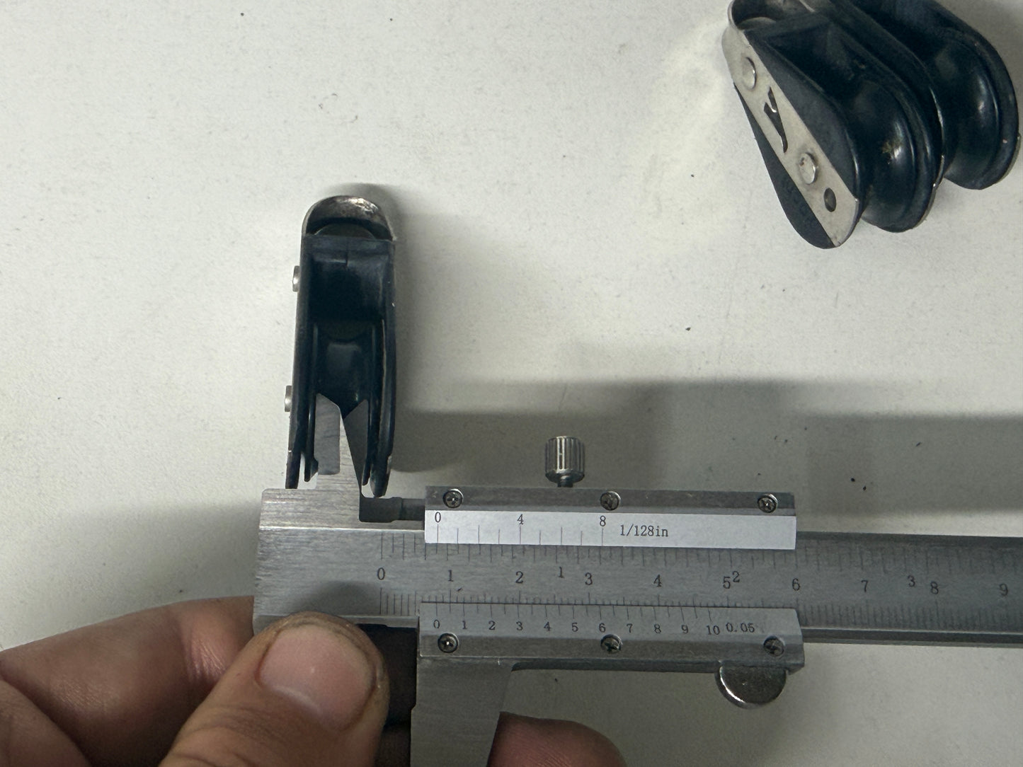 Y 1 schijfs blok 27 mm tot 8 mm lijn gelagerd met beugel