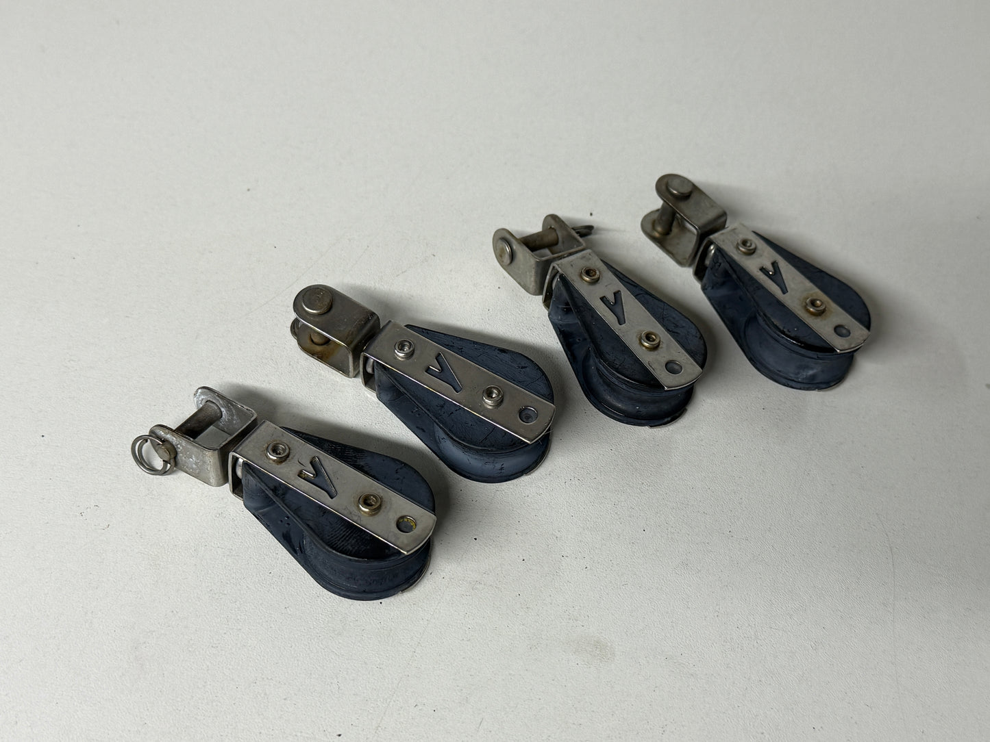 Y 1 schijfs blok met gaffelsluiting 27 mm tot 8 mm lijn, gelagerd