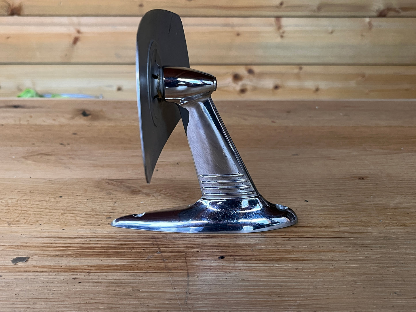 Panorama skispiegel in jaren 70 stijl