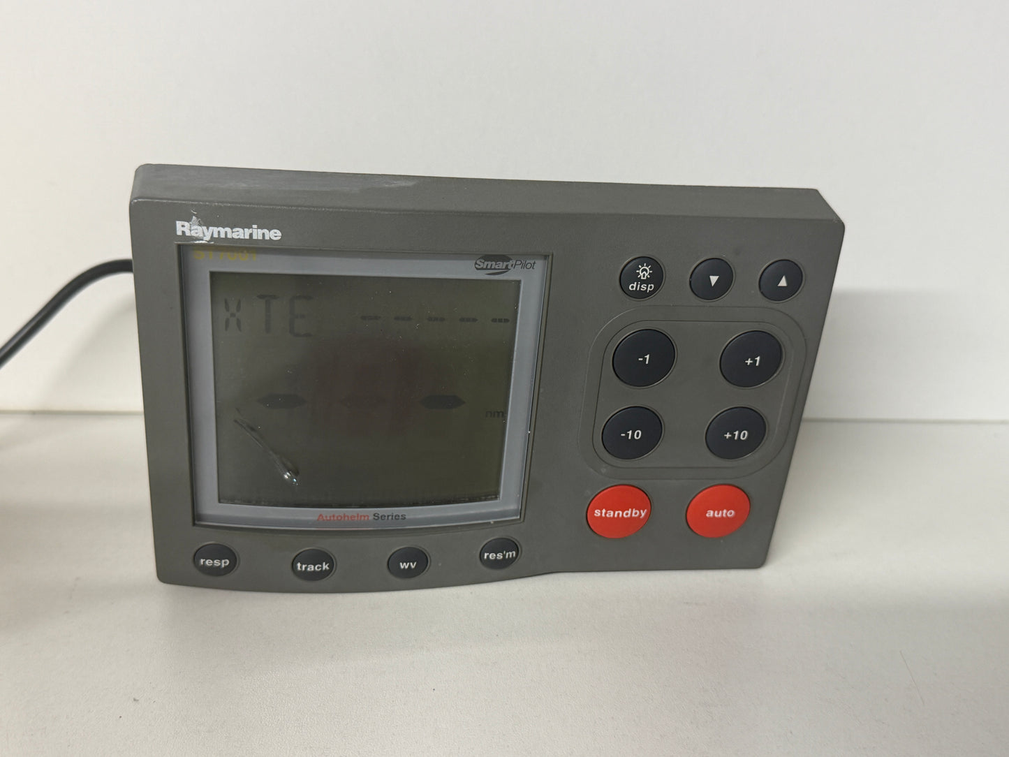 Raymarine Smart Pilot ST7001 met barstje en vlek in scherm