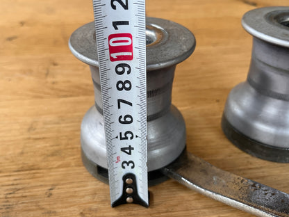 Gibb lieren met hendels