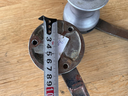 Gibb lieren met hendels