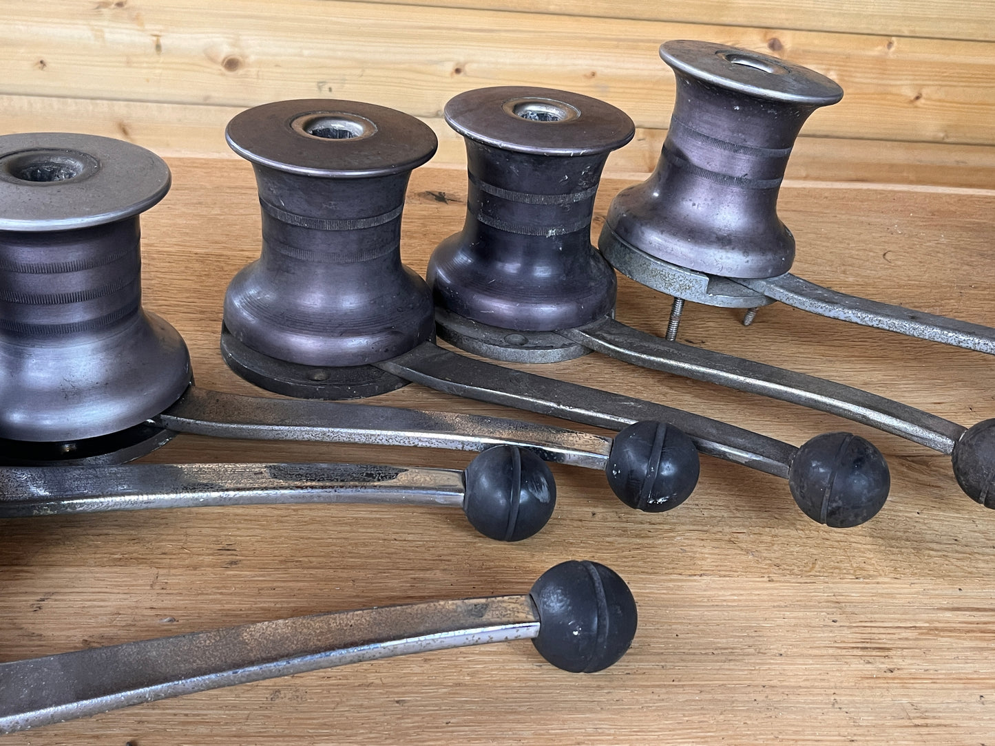 Gibb lier met hendel