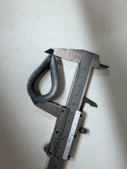 7 x stalen puntkous 8 mm
