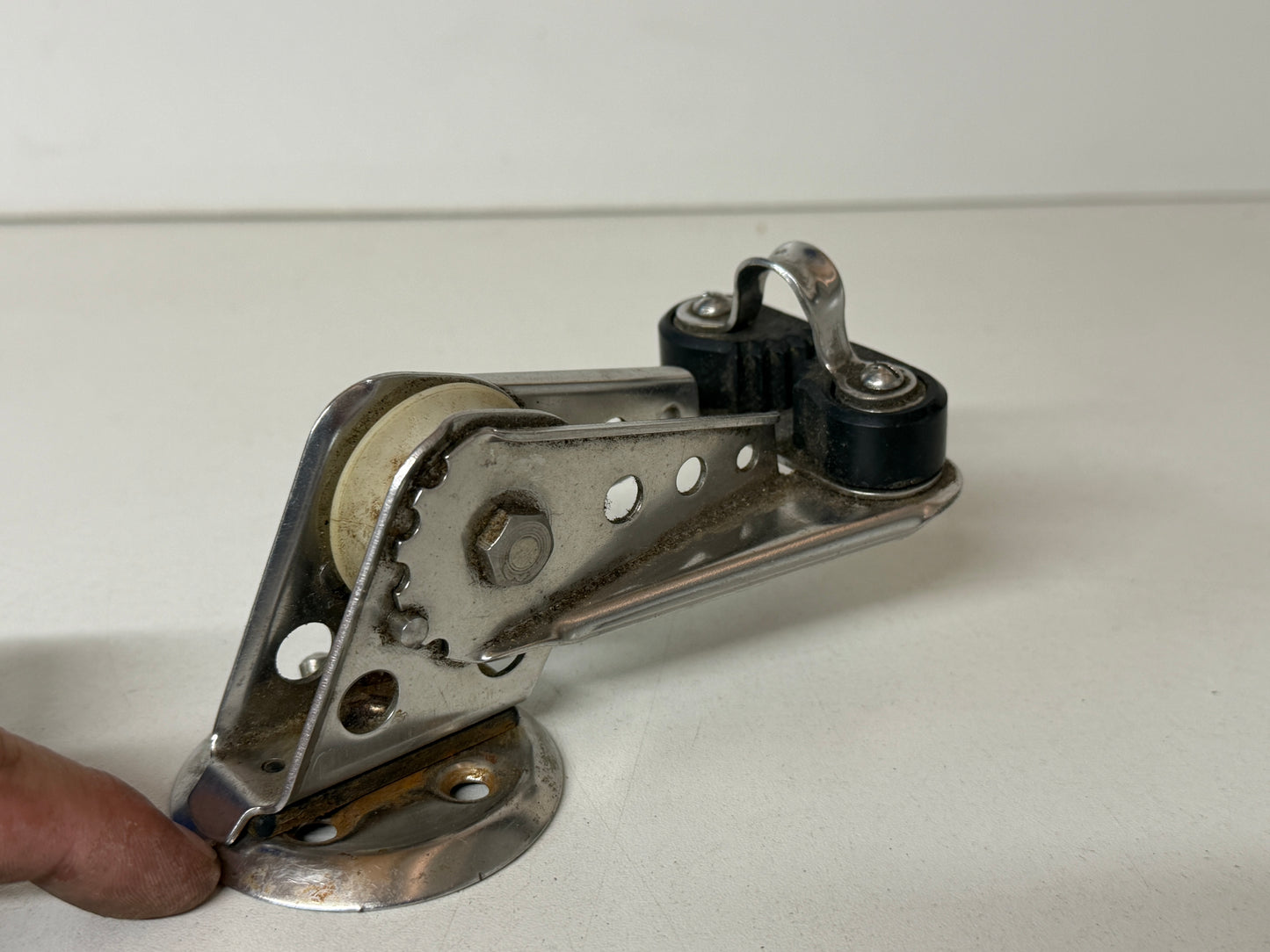 1 schijfs blok 39 mm tot 11 mm met klem draaibaar