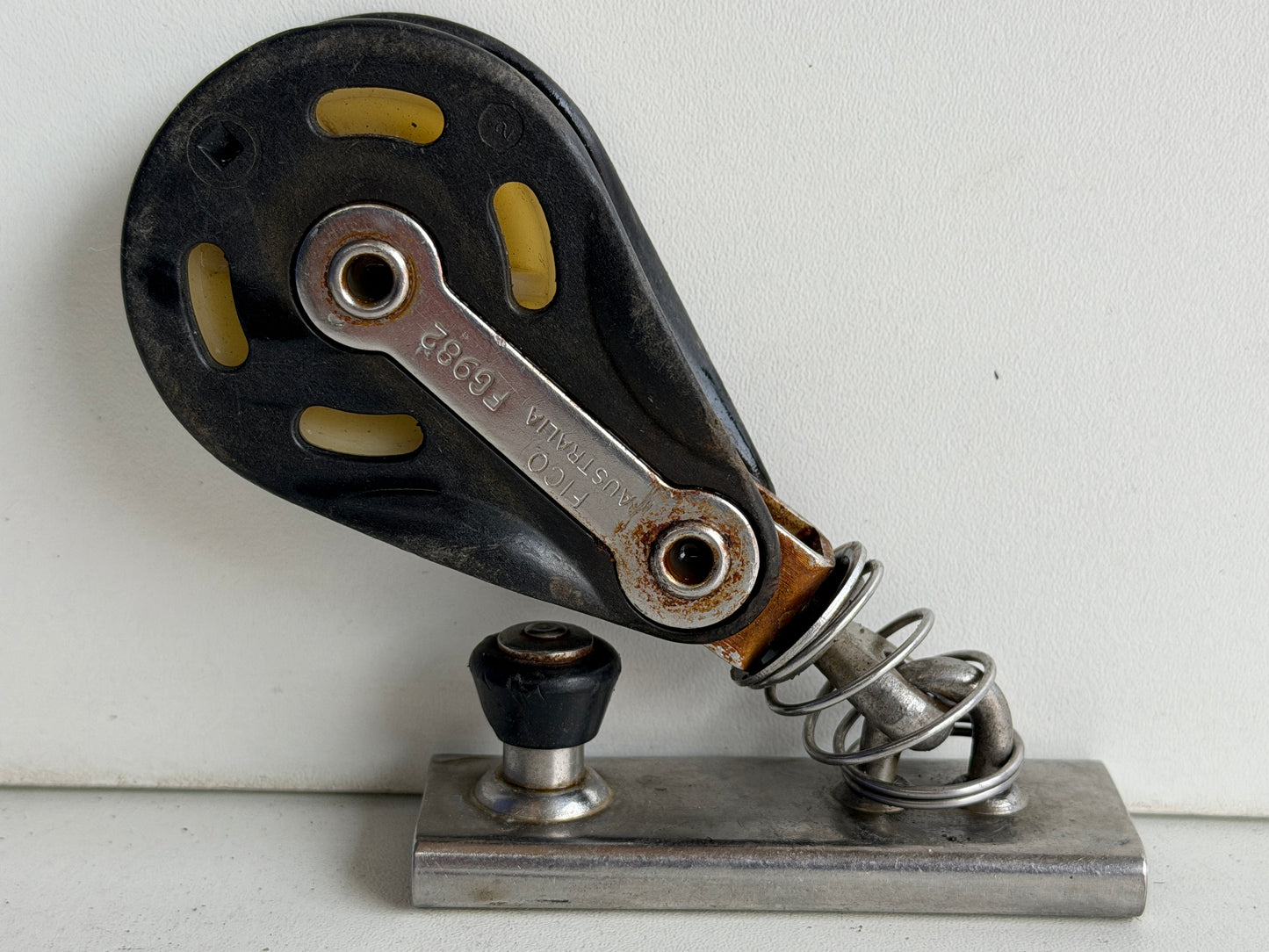 Fico FG982 stand up blok voor op rail 25 mm