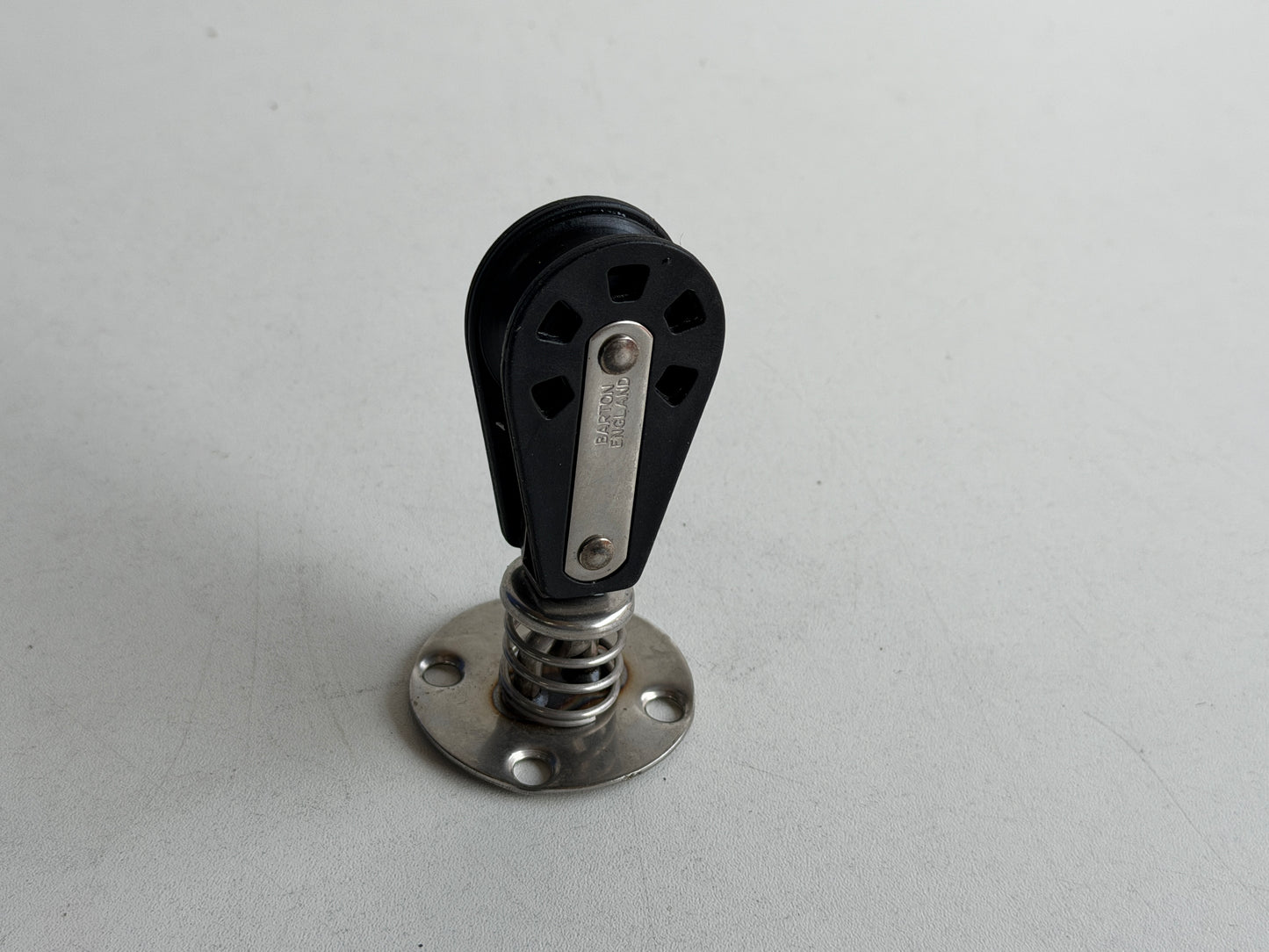 Barton Stand up blok 38 mm tot 8 mm lijn, gelagerd