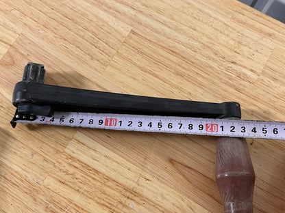 Antal lierhendel met lock 23 cm