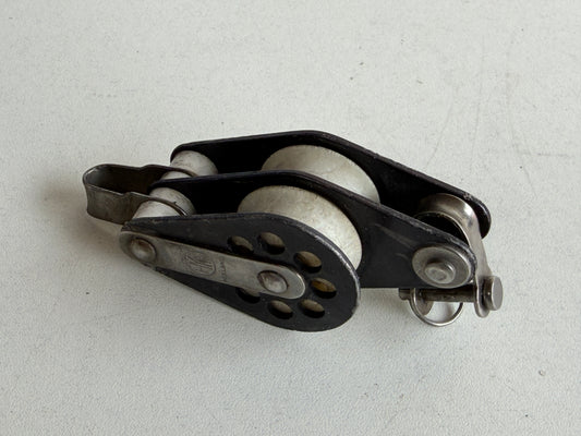 HYE 2 schijfs blok 30 mm tot 8 mm, hondsvot