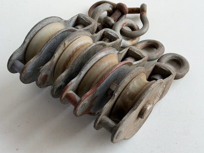 Blueline Blokken KT gegalvaniseerd met nylon schijf 90 mm tot 18 mm
