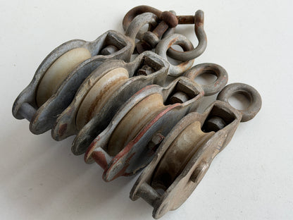Blueline Blokken KT gegalvaniseerd met nylon schijf 90 mm tot 18 mm
