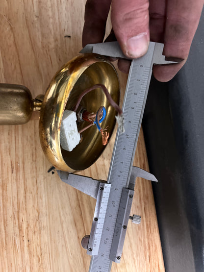 Bronzen / messing wandlampjes / leeslampjes