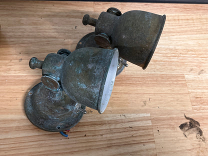 Bronzen / messing wandlampjes / leeslampjes