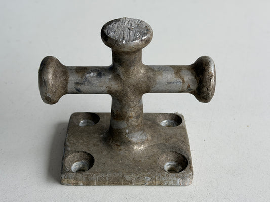 Aluminium kruisbolder 84 x 67 mm