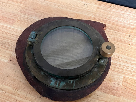 Bronzen patrijspoort 24 cm