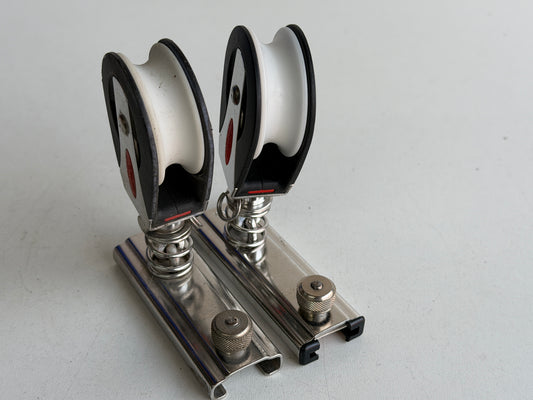 2 x Ronstan opstaand blok / upstand 50 mm voor op rail