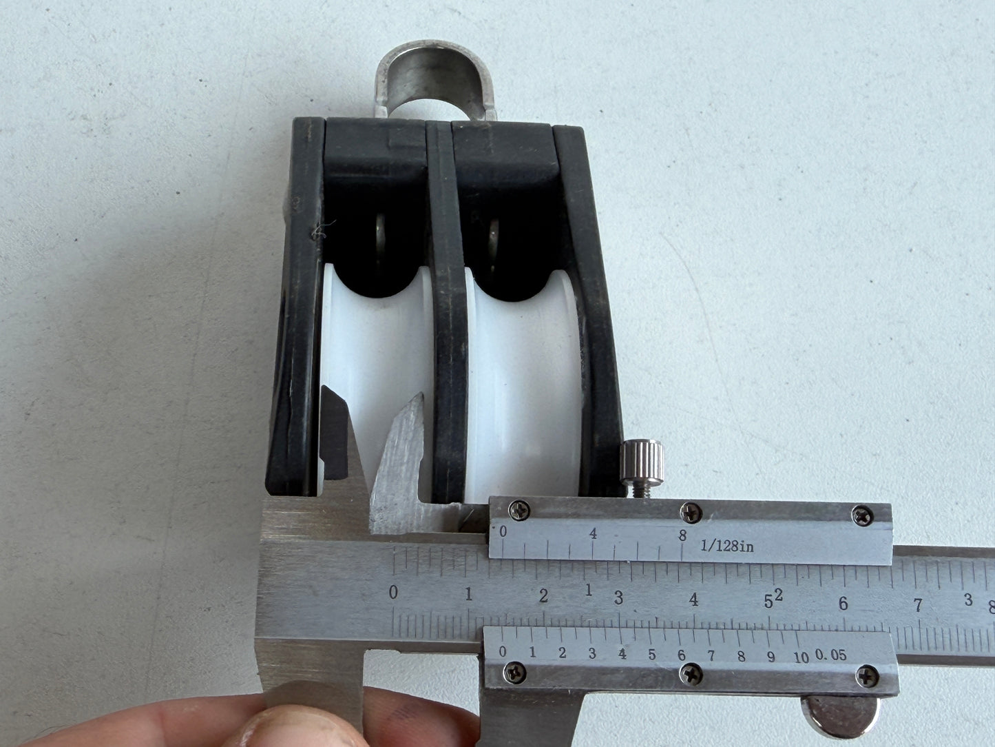 HYE 2 schijfs blok 50 mm tot 14 mm lijn met beugel