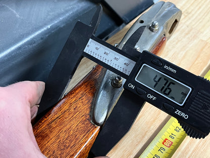 Houten helmstok met bronzen beslag 90 cm