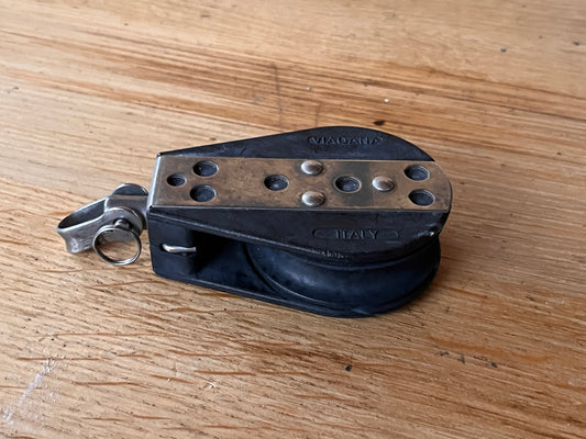 Viadana 1 schijfs blok 57 mm 12 mm gelagerd