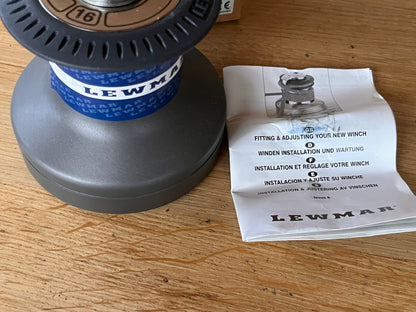 Nieuwe Lewmar 16 two speed lier