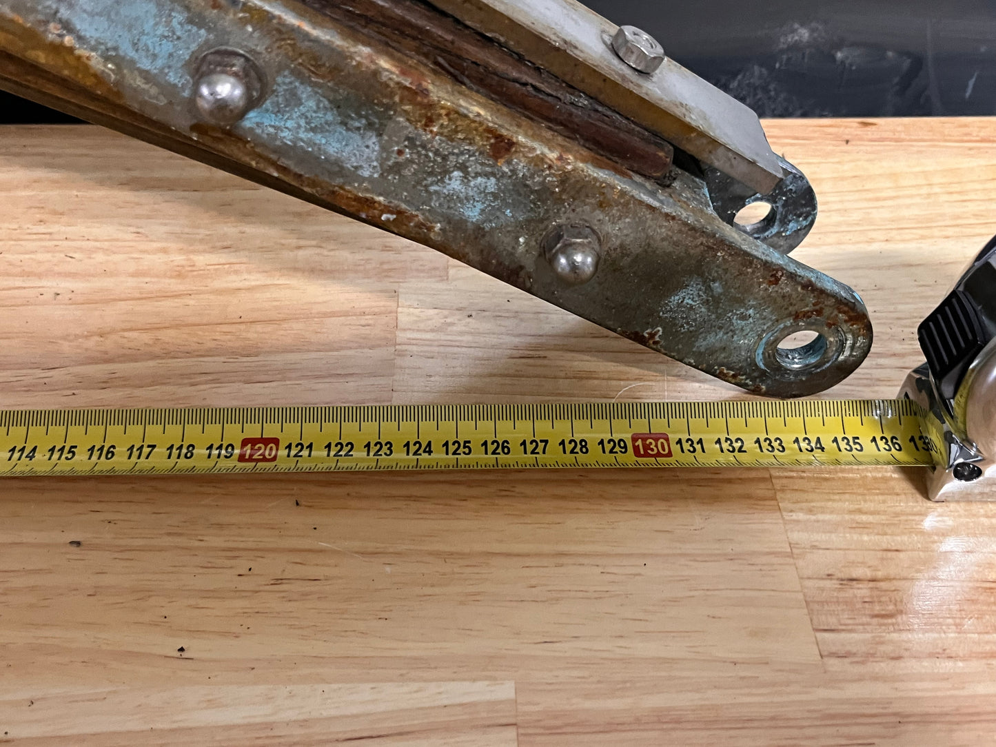 Gebogen helmstok 130 cm