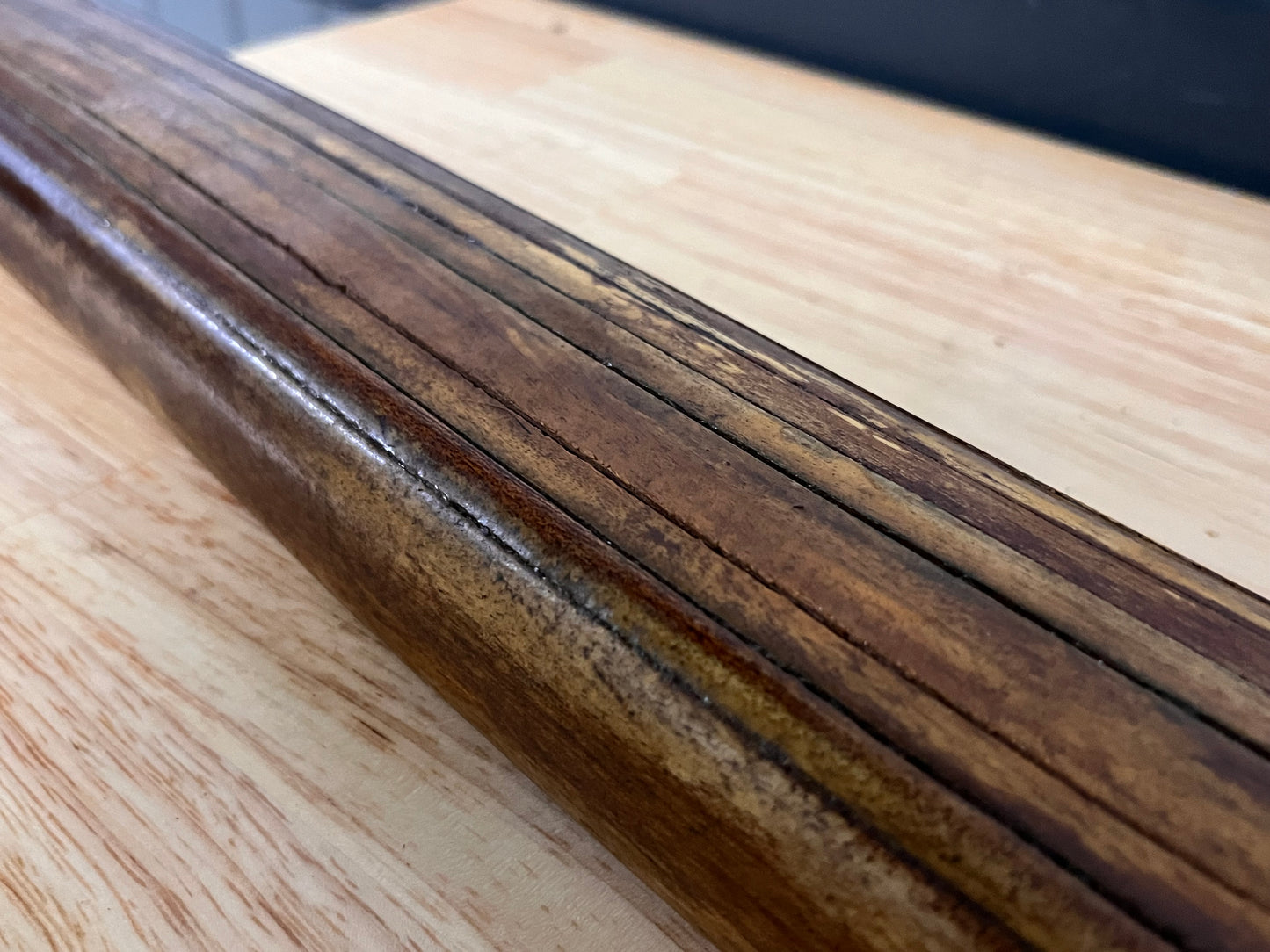 Gebogen helmstok 130 cm