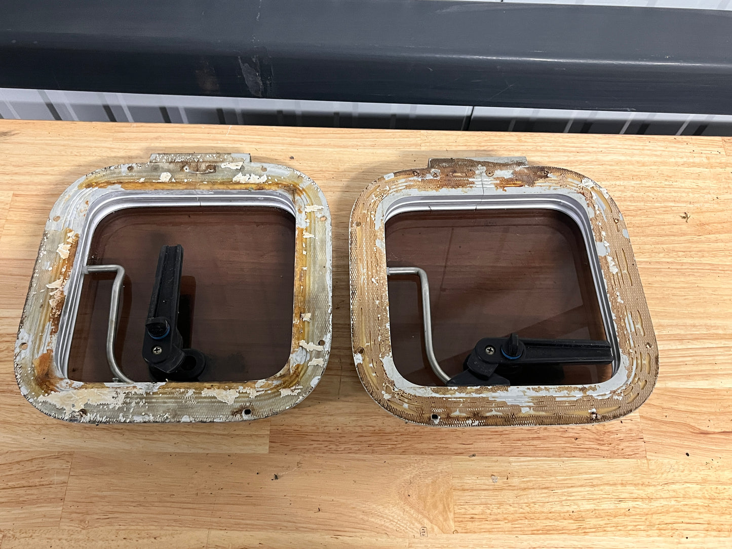 2 x Dekluik / dekraam 270 x 265 mm