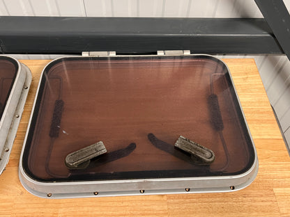 Dekluik / vluchtluik 560 x 435 mm