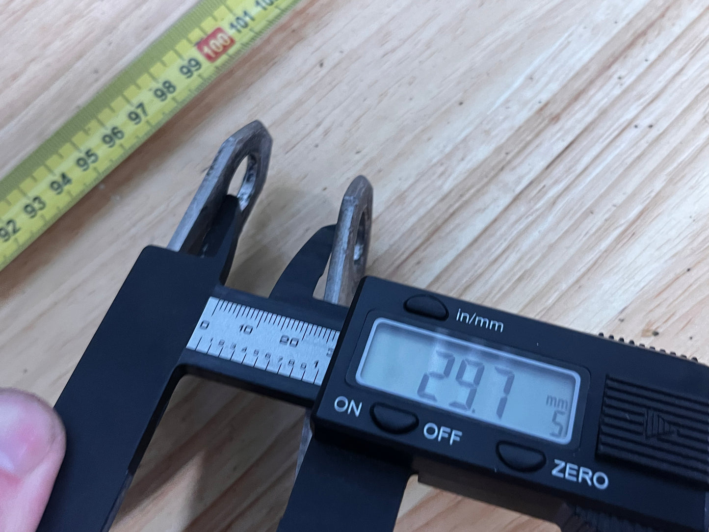 Houten helmstok 110 cm